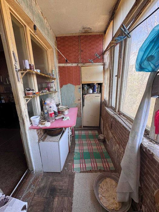 Продается Чиланзар 20 квартал 2в3/4/4 Без ремонта