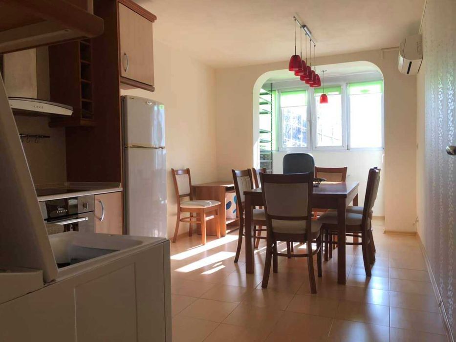 Дава се под наем Тристаен апартамент в София, Хиподрума - 82 кв.м за 473.79 € - Снимка #4