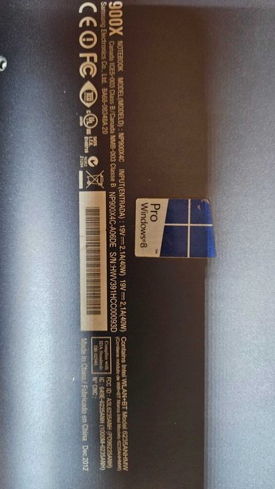 Dezmembrez laptop Samsung NP900X4C