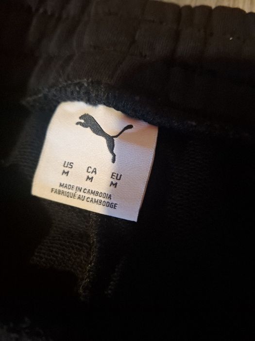 Pantaloni Puma Negri, noi nouți.
