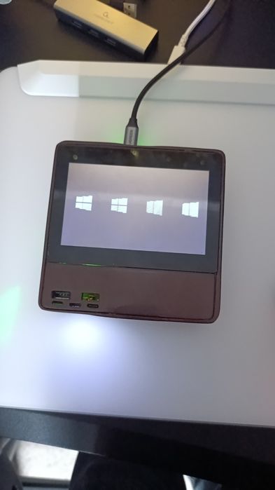 Компактный компьютер