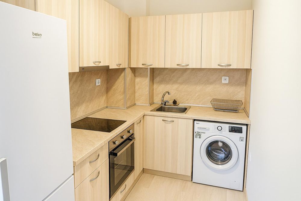 Дава се под наем Двустаен апартамент в Пловдив, Кършияка - 74 кв.м за 460 € - Снимка #1