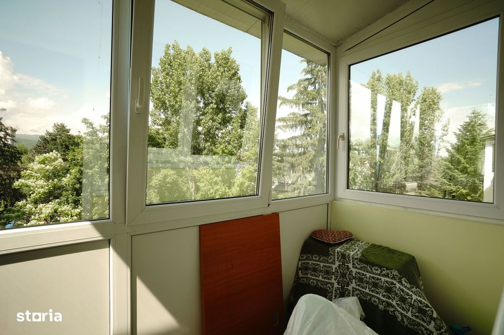Vanzare apartament 2 camere zona Neptun, 54 mp, liber la vanzare