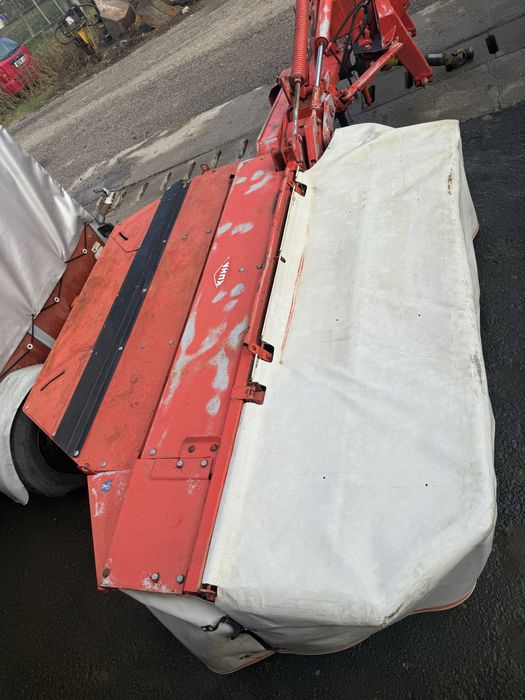 Cositoare  kuhn240 hidraulica.