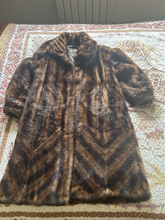 Продам б/у шубу