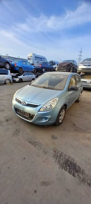 Hyundai I20 an 2010 motor 1.2 Dezmembrez/Dezmembram