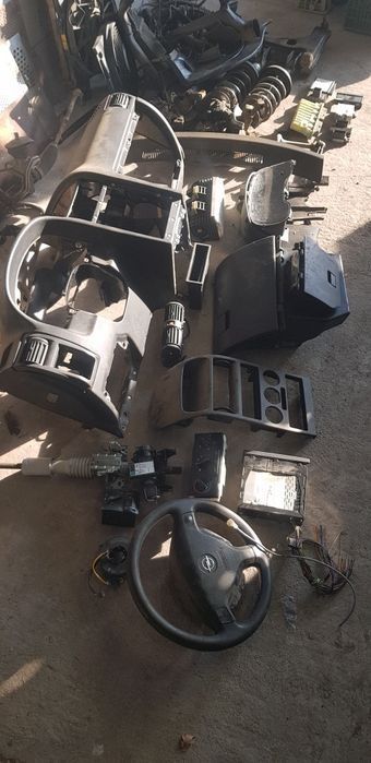 Consola centrala fara navigatie Astra G, 2003, 1,7 DTI