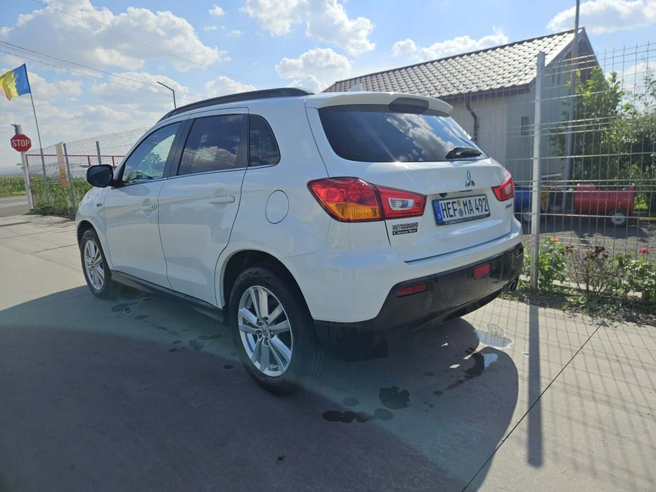 MITSUBISHI ASX 2011 — imagine 3