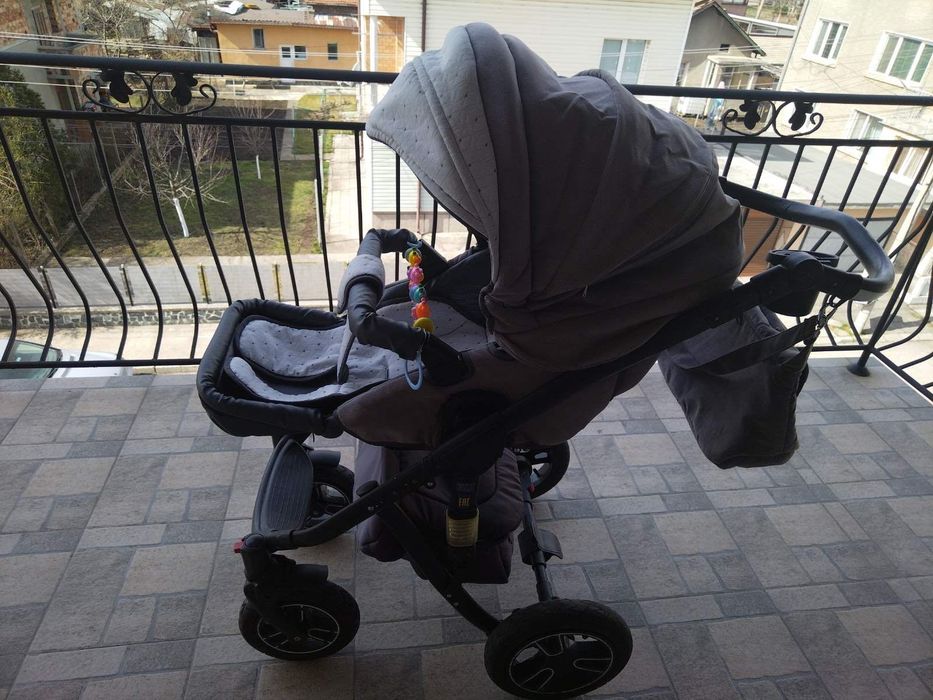 Бебешка количка 2 в 1 Намалена на 200лв