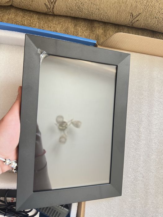 Ramă foto digitală