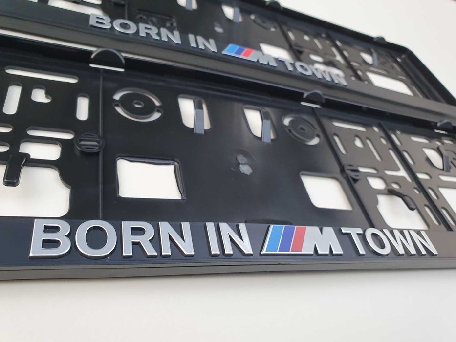 2 броя Рамки за номер BMW BORN IN M TOWN
