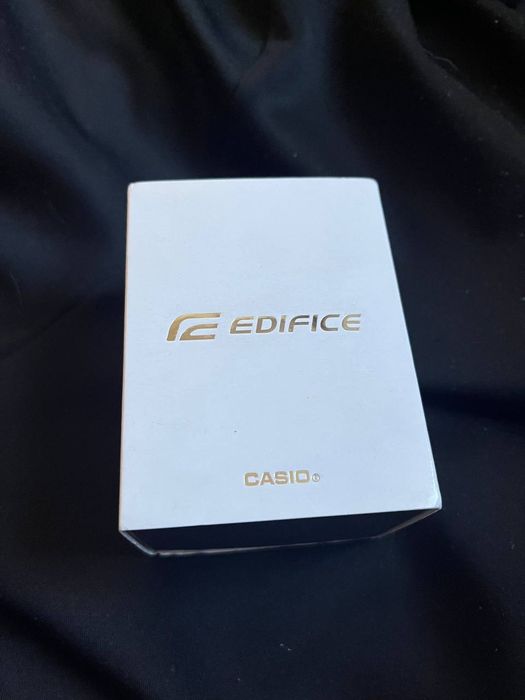 Часы Casio EDIFICE кварцевые