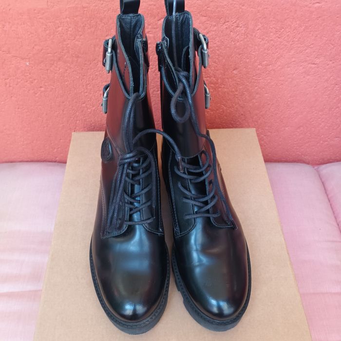 Дамски боти от естествена кожа