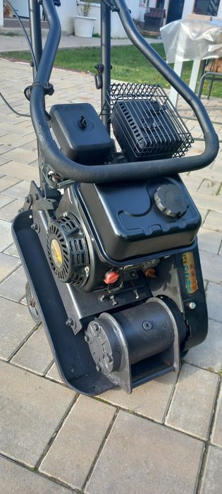 Placa compactoare Woodstar