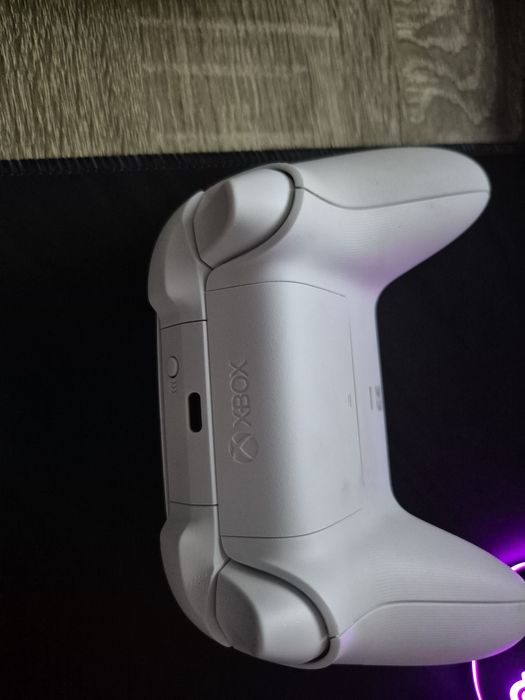 Vând controller xbox nou