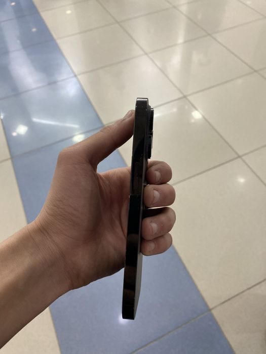 Продам айфон 14 pro