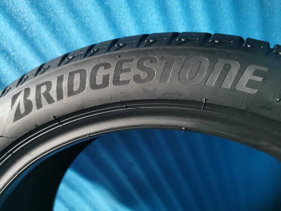 235/45 R17 michelin o bucata 225/45 R18 bridgestone o bucata