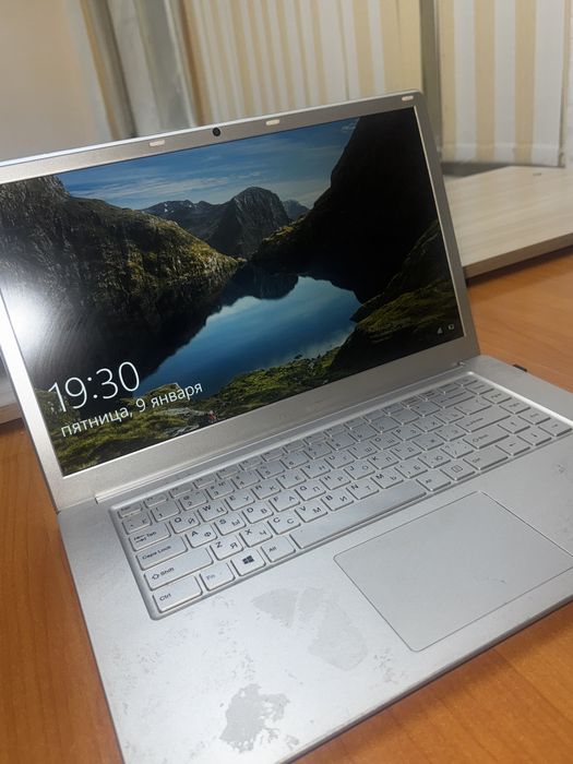 Продам ноутбук Haier (15.6”)