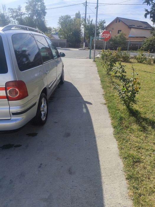 Volkswagen Sharan 2007 diesel, 2.156 € — imagine 5