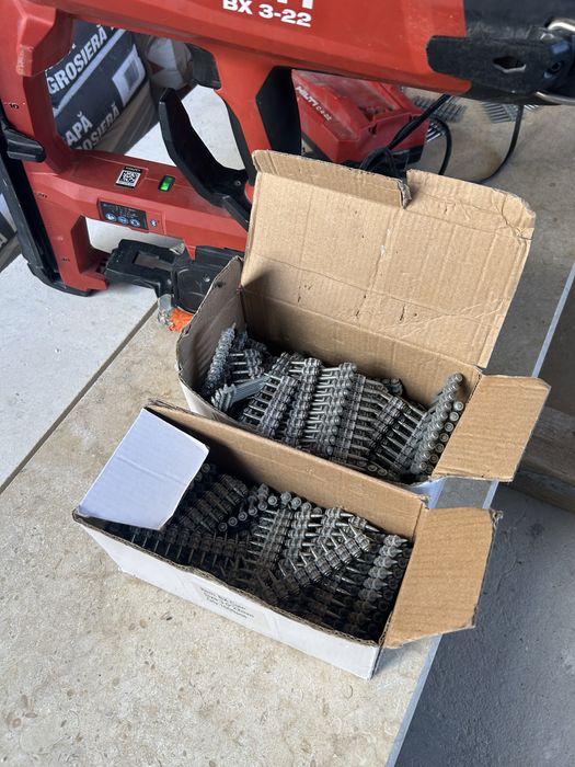 Cuie pt beton Hilti BX3 - 22 mm ( 1000 buc - 1 cutie )