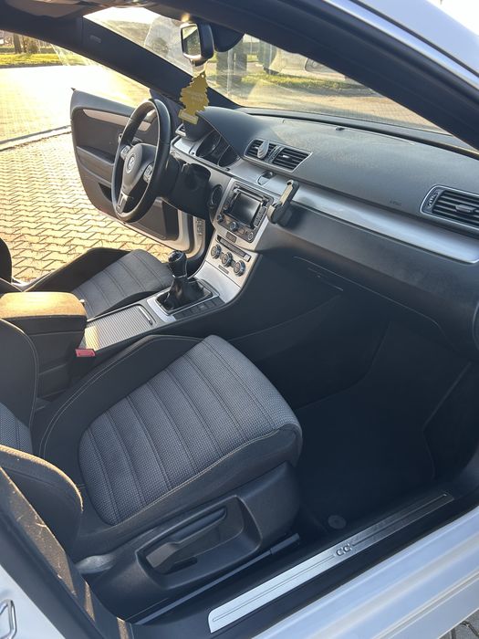 Passat CC  2.0 TDI  140 CP