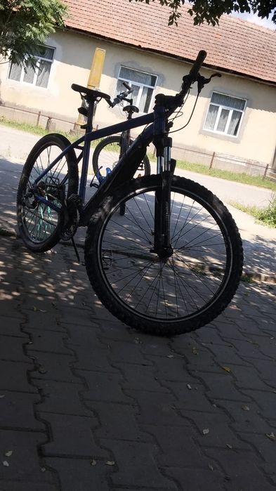 Vând bicicleta boulder