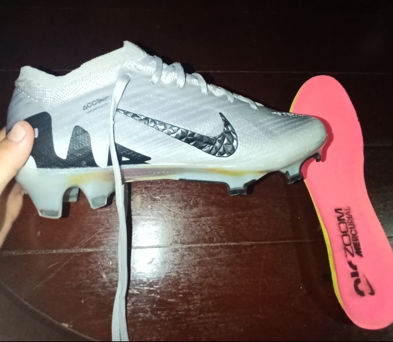 Бутсы футбольные Найк меркуриал оригинал