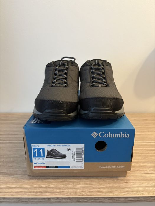 Vand pantofi drumetii Columbia