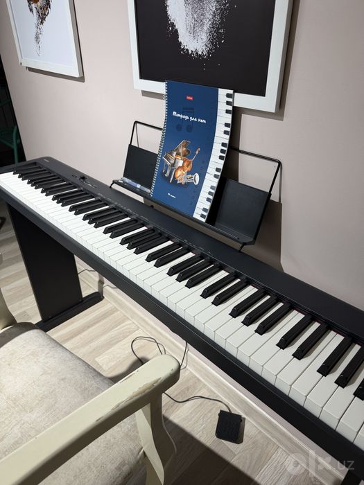 Продаётся цифровое пианино Casio CDP-S110.