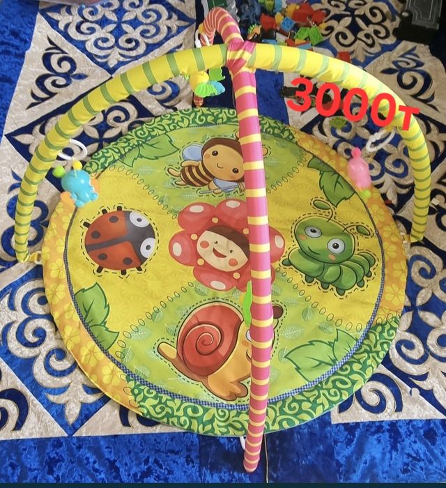 Продам 4  детских коврик -развивашки