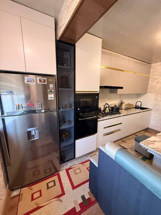 Kvartira 2 xona 9 etaj