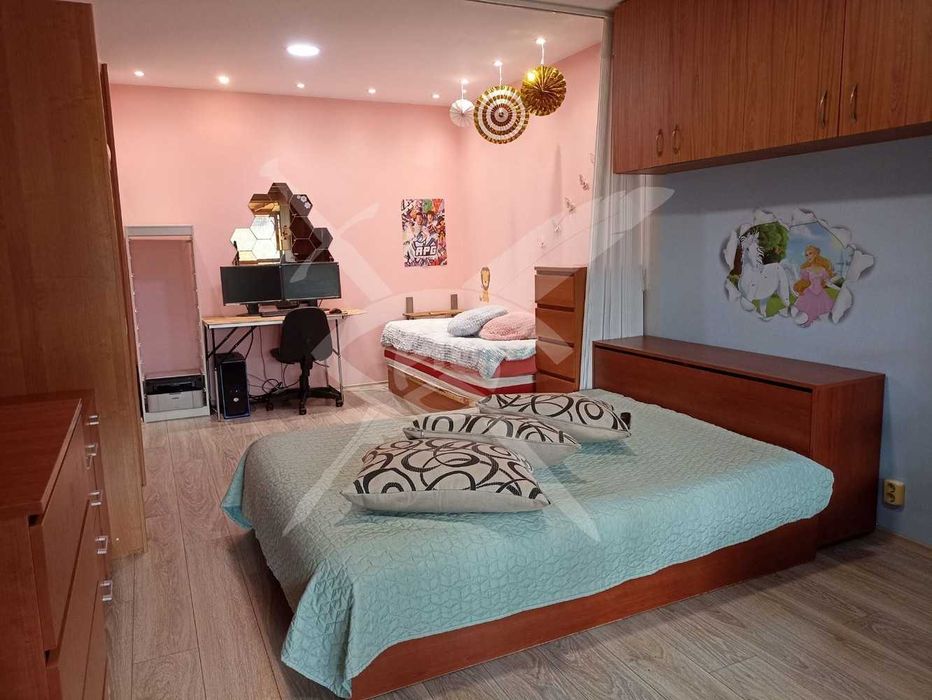 Продава се Двустаен апартамент в София, Младост 1А - 70 кв.м за 1999 €/кв.м - Снимка #3