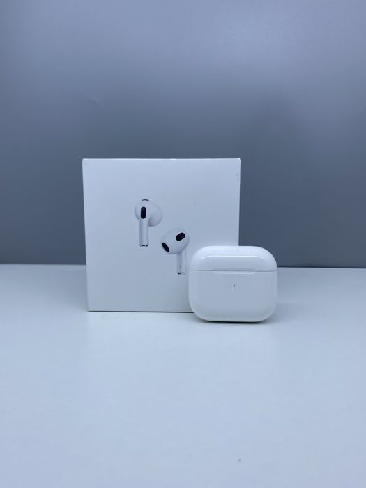 Apple AirPods 3 series