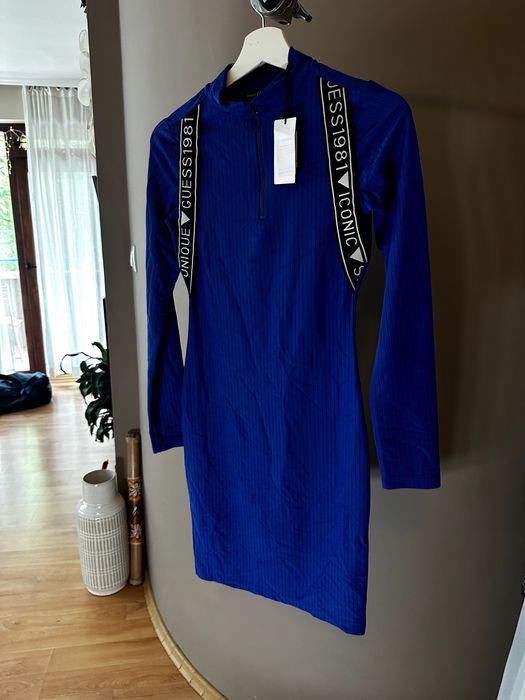 Рокля Guess синя, S размер