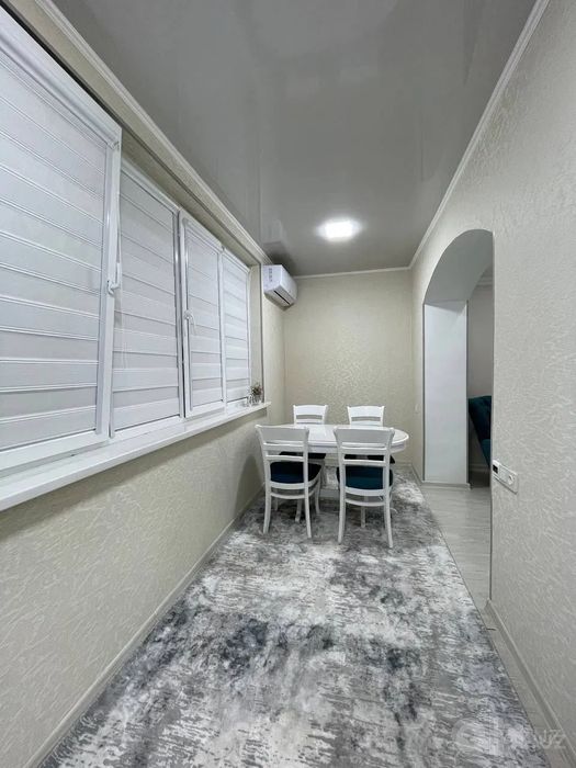 Сдаётся 3-комн Яккасарайский район, бывший магазин Океан, 78 м²