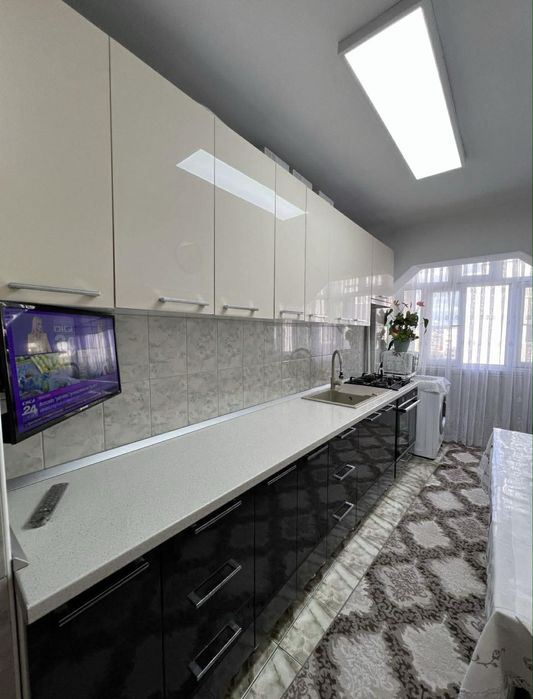 PF vand apartament 2 camere decomandate