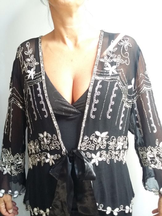 Bluza deosebita lucrata manual.