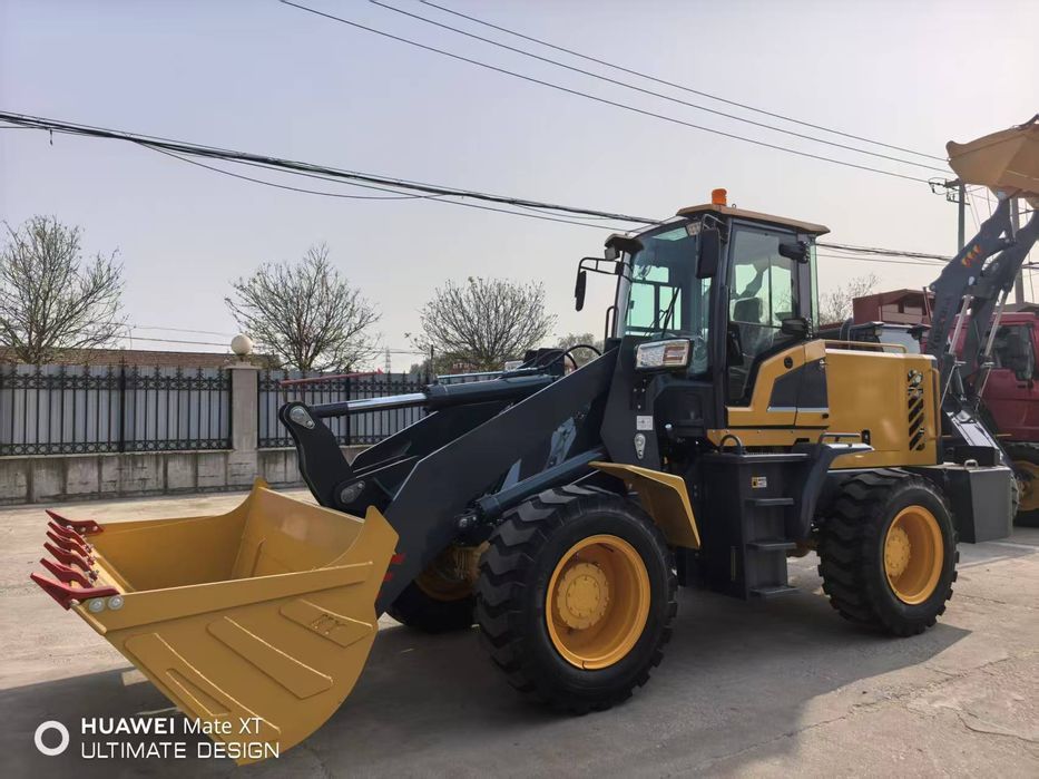 Фронтальный погрузчик