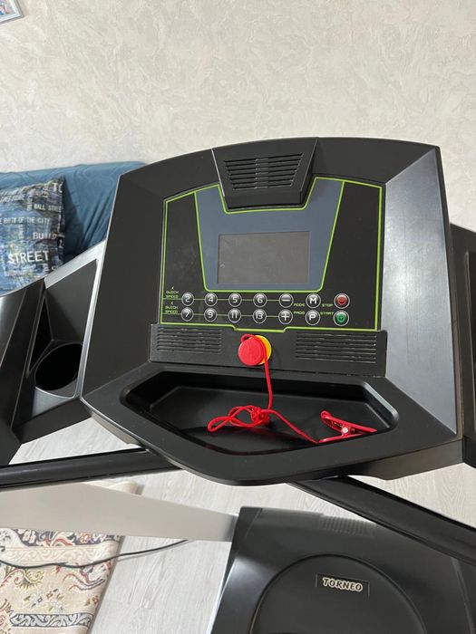 Продам беговую дорожку