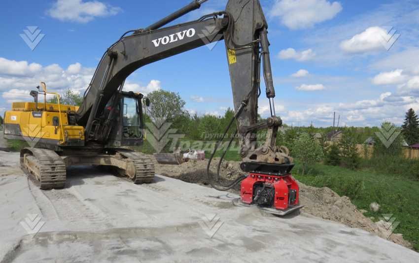 Вибротрамбовка для экскаватора XCMG XE305