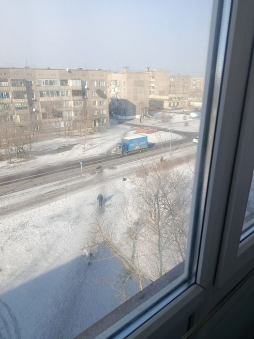 Продам квартиру 4 комнатную