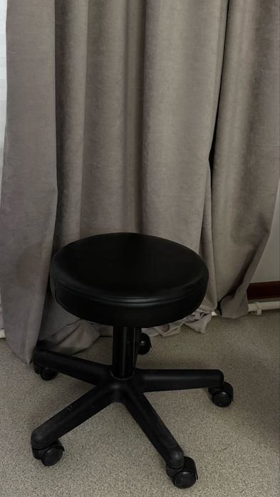 Мебель в студию или кабинет