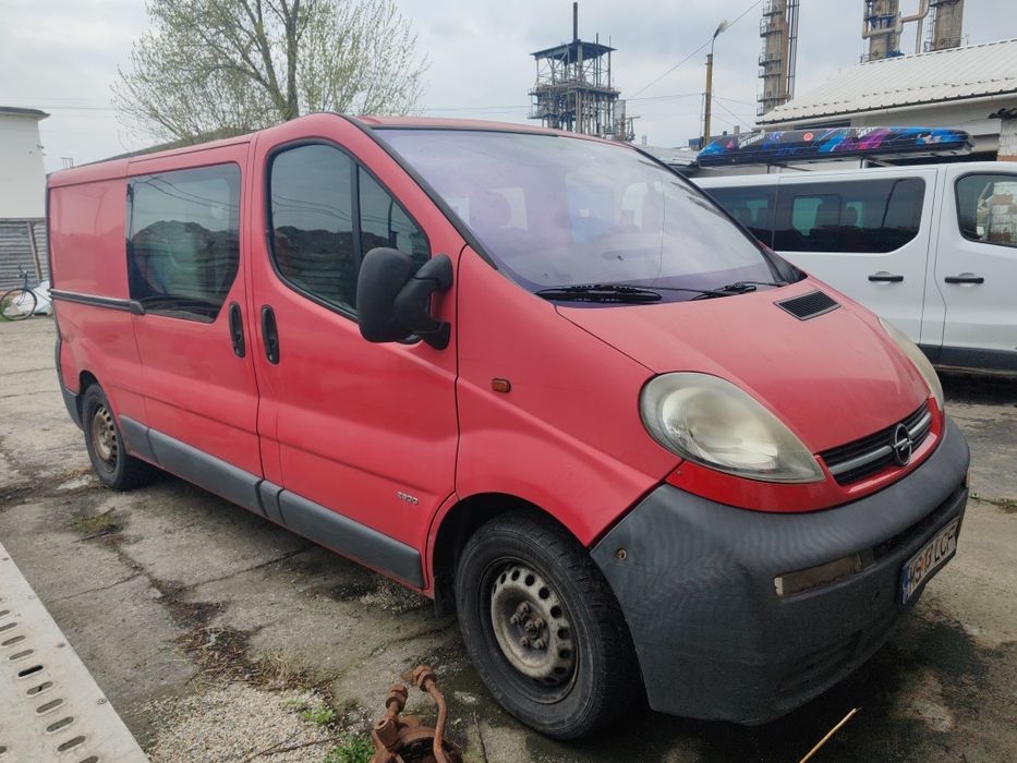 Vând Opel vivaro 1,9