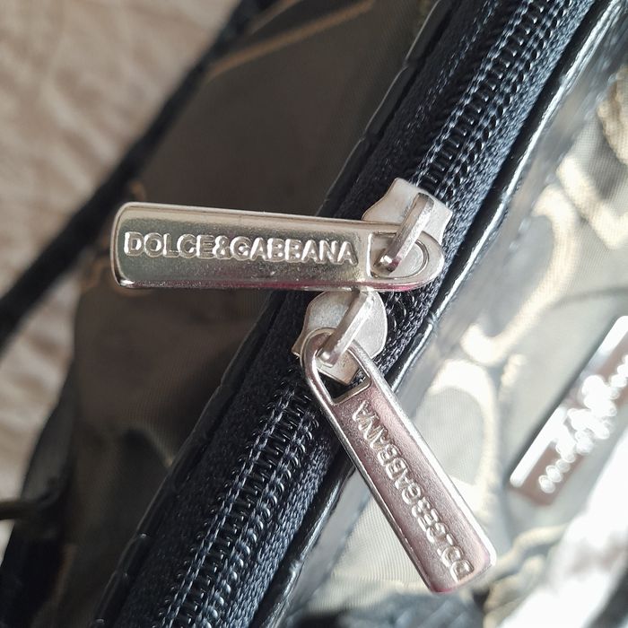 Дамска DG  практична