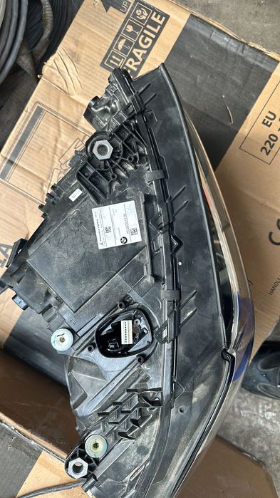 Vând faruri bmw x3 2022 ful led adaptiv