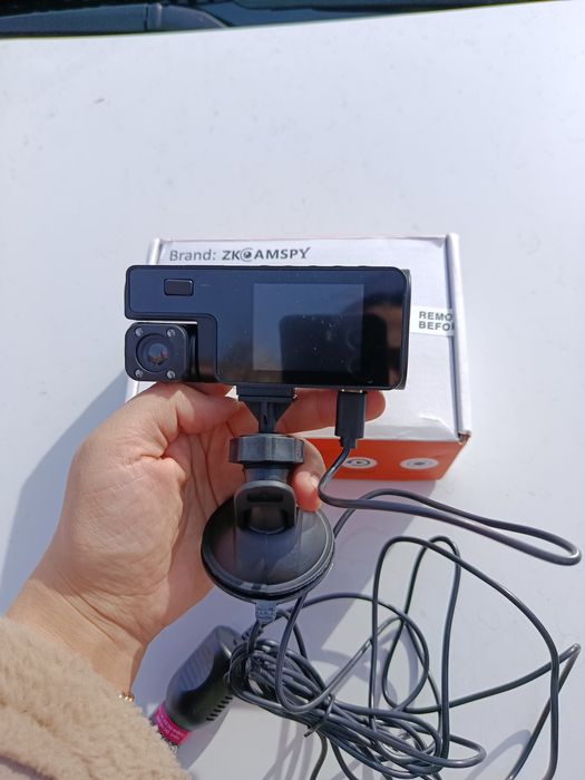 Продам авто видеорегистратор новый