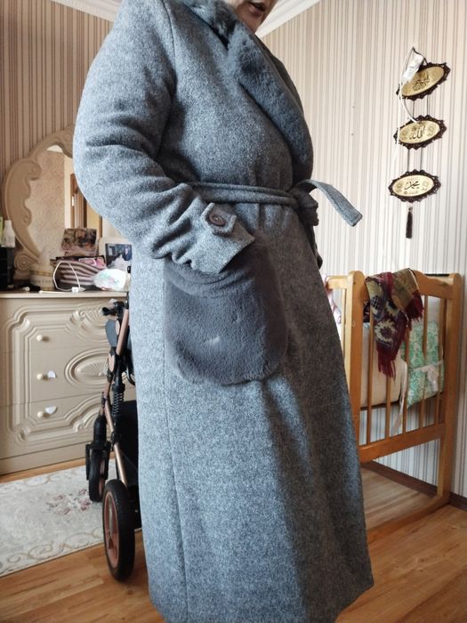 Продам пальто в отличном состоянии.