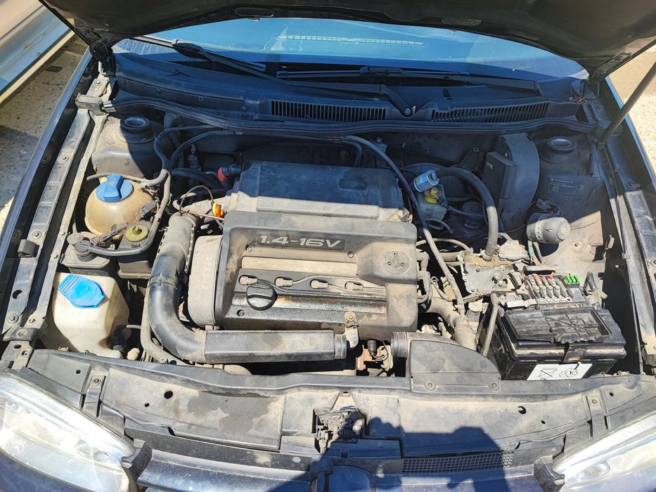 VW Golf 4 1.4i НА ЧАСТИ