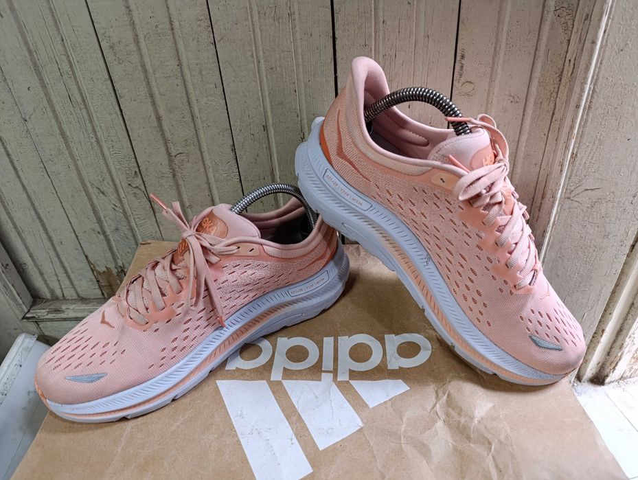 HOKA ONE ONE Kawana''оригинални маратонки 42 номер