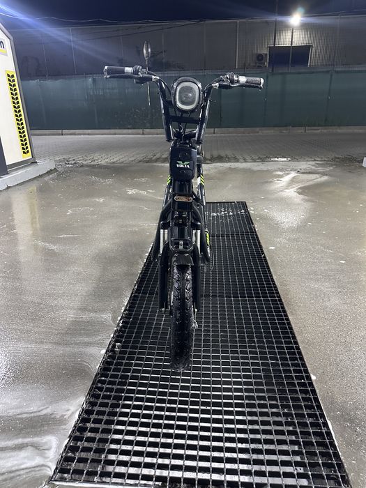 Vand scuter electric